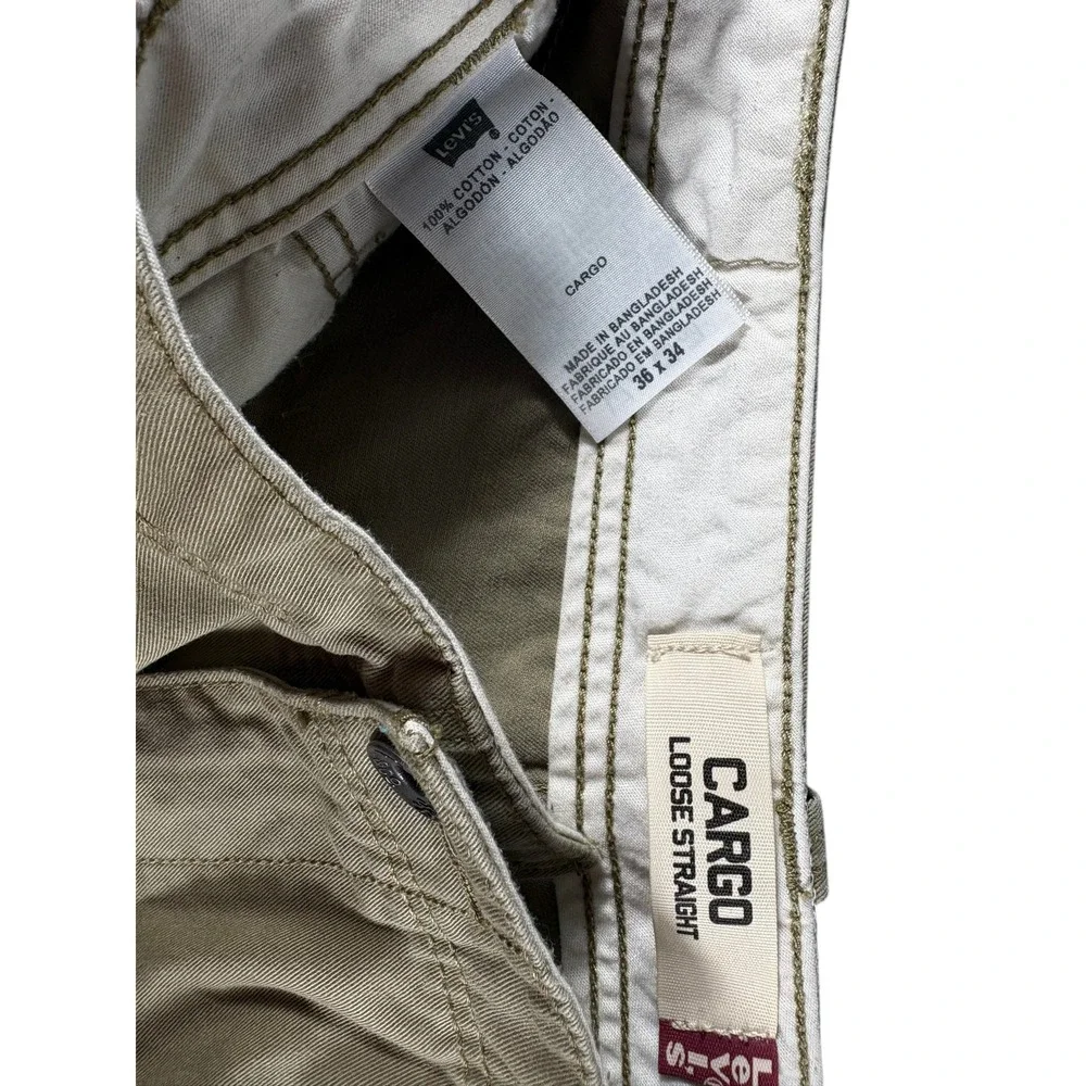VTG Levi's Cargo Pants Men 36x34 Khaki Tan Cotton Rugged Workwear Loose Straight